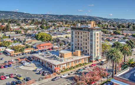 Exterior view of Fruitvale Gateway Building