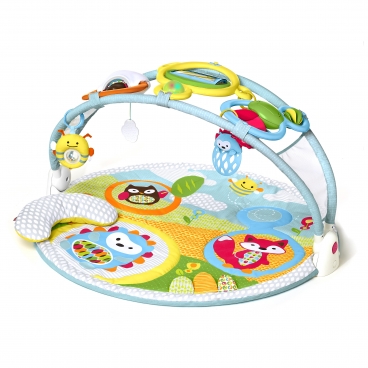 em-babygym01-hres