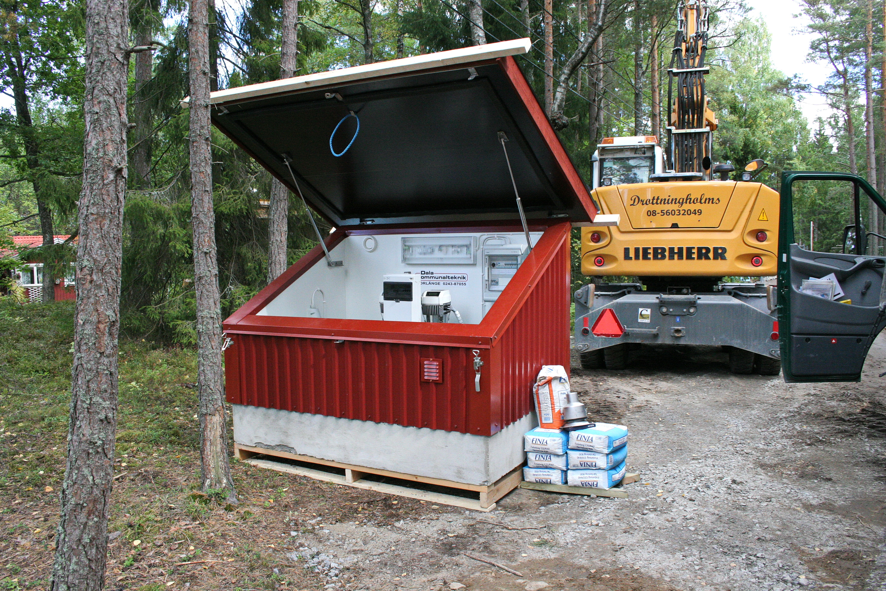 Liten-Tryckstegringsstation-i-Bjorka-overbyggnad