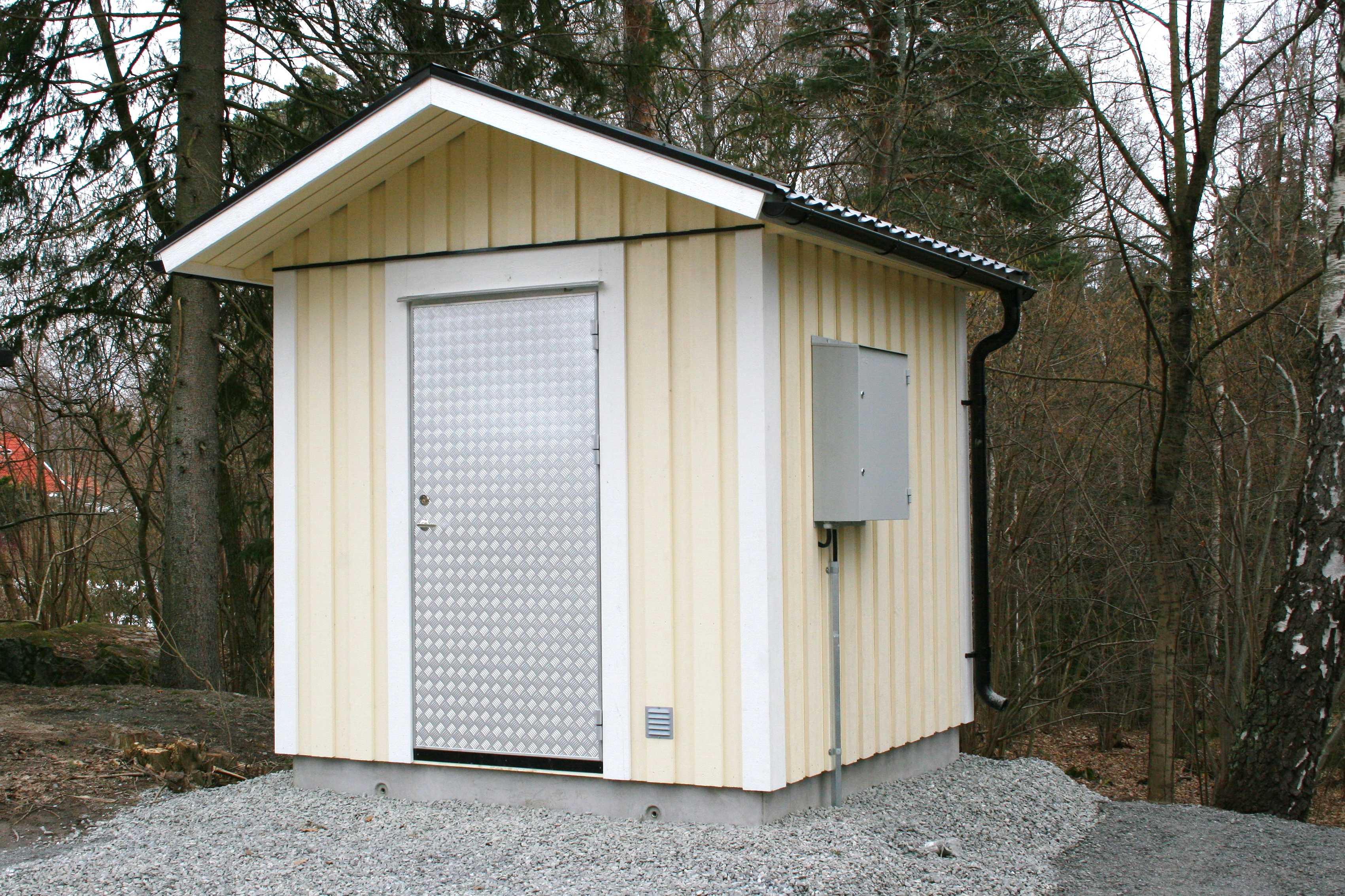Tryckstegringsstation-Overbyggnad