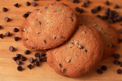 Photo of 3 chocolate chip cookies