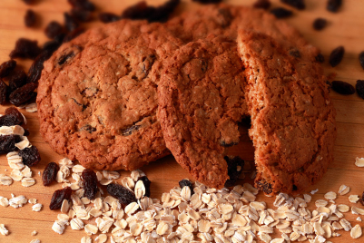 Photo of outmeal raisin cookies